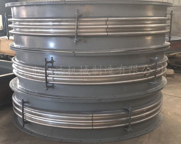 不鏽鋼管道補償器